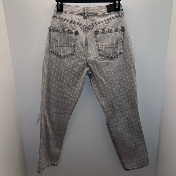 American Eagle Size 4 Distressed Gray Striped Mom Jean - Picture 2 of 4
